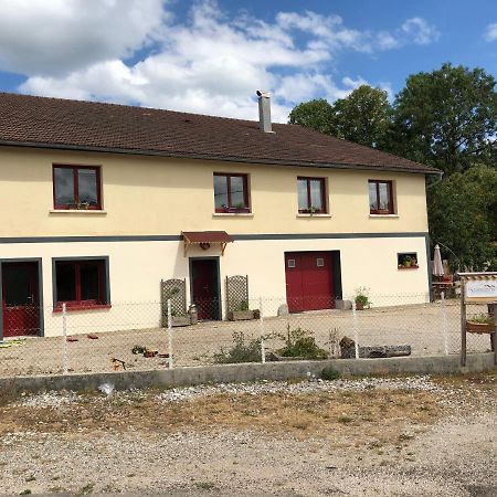 Les 3Crokignols, Maison D'Hote Familiale. Saffloz Kültér fotó