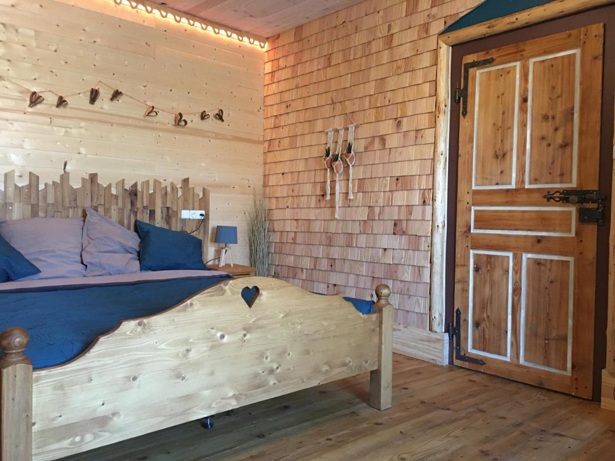 Les 3Crokignols, Maison D'Hote Familiale. Saffloz Kültér fotó